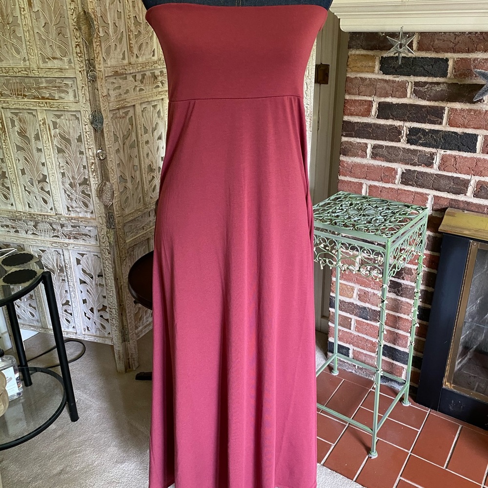 LuLaRoe Maroon Maxi M